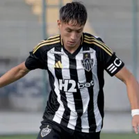 Iván Román e inminente estreno con Atlético Mineiro: Centrales titulares son baja para Brasileirao
