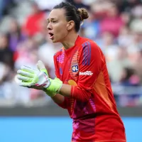 Christiane Endler agiganta su leyenda: Se convierte en pentacampeona del fútbol francés