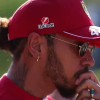Ferrari naufraga en Imola: Hamilton devastado y Leclerc dispara contra el equipo tras fracaso en la clasificación