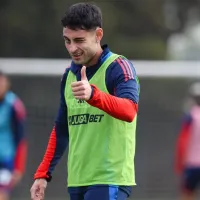 Para llenarse de cariño: la visita que sorprendió al plantel de U de Chile en el CDA