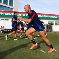 El llamativo vendaje de Israel Poblete que llamó la atención en el entrenamiento de U de Chile