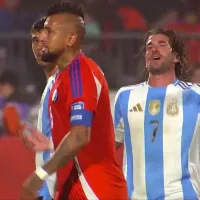 El caliente duelo aparte entre Arturo Vidal y Rodrigo De Paul en el Chile-Argentina: el King rechazó abrazo con un manotón