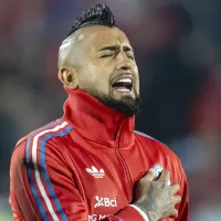 “Si Dios ha decidido…”: Vidal responde con grupo oración a burlas por eliminación de la selección chilena