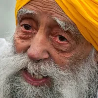 Muere a los 114 años Fauja Singh, el maratonista más longevo del mundo en un trágico accidente