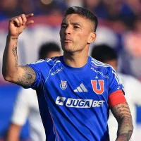 Más de 90 mil reproducciones: el fuerte reclamo de Charles Aránguiz contra referente de Colo Colo