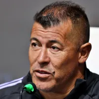 Jorge Almirón quema todo y habla de “robo” por los penales de la U. de Chile en el Superclásico