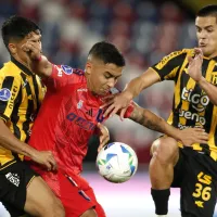 La U clasifica con derrota: se desinfló tras fichaje de Vargas en Audax