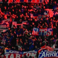 Fuertes imágenes: Reportan graves incidentes entre hinchas de Independiente y Universidad de Chile