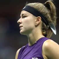 Es la N°13 del mundo, semifinalista del US Open y vivió un aterrador momento tras ser acosada por su ex en pleno partido