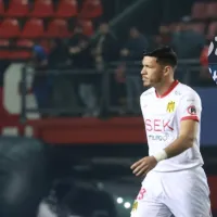 VIDEO: Brutal patada deja a Unión con 10 jugadores al minuto 1
