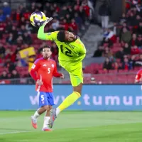 DT de Swansea recibe con elogios a Vigouroux tras titularidad con Chile