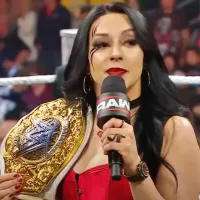 Stephanie Vaquer confirma su romance con estrella de WWE tras ser campeona mundial