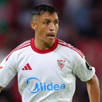Explican por qué Alexis es duda en el Sevilla contra Barcelona