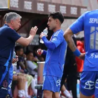 Gustavo Álvarez juega al misterio con la formación de la U