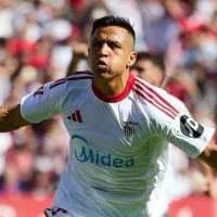 "Alexis se marcha": en España lo dan fuera del Sevilla