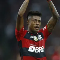 Contrato até 2024 e salário de R$ 1 milhão por mês: Bruno Henrique negocia e pode assinar com gigante do futebol brasileiro nos próximos dias