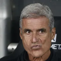 Salário de R$ 6,8 milhões mensais: Luís Castro pega todos de surpresa, fecha com outro grande clube e deixa o Botafogo, afirma jornalista