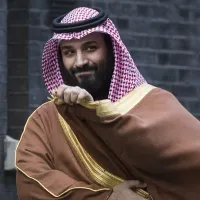 Fortuna de US$ 25 bilhões: Bin Salman tira a grana do bolso e decide ajudar clube do futebol brasileiro