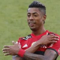 Gigante do futebol brasileiro topa pagar R$ 2 milhões por mês para fechar com Bruno Henrique