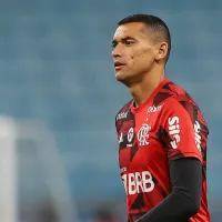 Grêmio e mais um clube tem interesse no goleiro Santos, do Flamengo