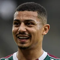 Saiu agora: Com times interessados, André rompe o silêncio e revela situação sobre seu futuro no Fluminense