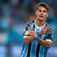 Alvo de Corinthians e São Paulo, Ferreira, do Grêmio, informa onde quer atuar