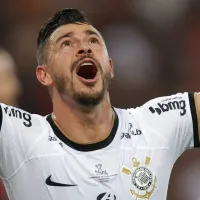 Nada de Grêmio: Giuliano avança as conversas para assinar com rival do Corinthians no Brasileirão