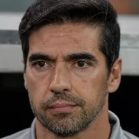 Abel Ferreira, do Palmeiras, pede jogador de rival e informação chega voando na torcida