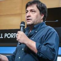 Grêmio oferece R$ 26 milhões pra contratar centroavante e Guerra escuta resposta