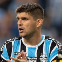 Walter Kannemann pode trocar o Grêmio por campeão da Libertadores