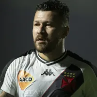 Santos decide não contratar Rossi, do Vasco, após polêmica por provocação ao time