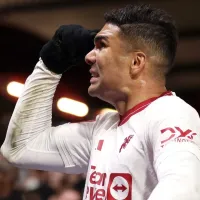 Torcida do Manchester United não perdoa Casemiro após empate na Premier League: 'O pior jogador em campo' 