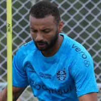 Grêmio é comunicado de opções do Fenerbahçe para o futuro de JP Galvão