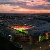 Manchester United avalia opções e pode trocar Old Trafford por estádio de 100 mil pessoas