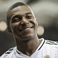 Barcelona pode responder Mbappé no Real Madrid e contratar jogador do PSG