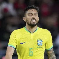 Palmeiras consulta as condições do lateral Alex Telles, ex-Seleção Brasileira