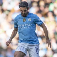 Gundogan recebe apoio dos torcedores do Barcelona após vitória na PL