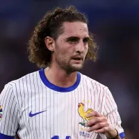 Manchester United desiste de Adrien Rabiot