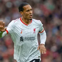 Liverpool mira Loic Badé caso Van Dijk deixe o clube