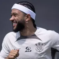 Depay impressiona Corinthians no dia a dia