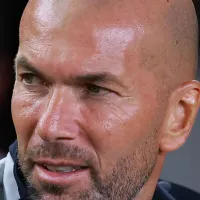 Ídolo do Real Madrid, Zidane dá sinal positivo ao Manchester United