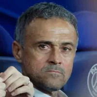 PSG entra na briga e Luis Enrique quer meia disputado por Manchester United e Liverpool