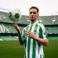 Antony é anunciado pelo Real Betis após deixar o Manchester United