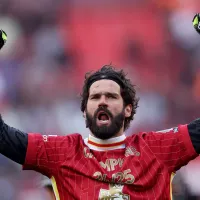 Alisson deixa pré-temporada do Liverpool após alegar questões pessoais para a diretoria