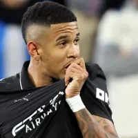 Savinho renova com City e emociona ao falar de sonho