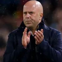 Liverpool mantém Slot mesmo em crise com Salah