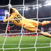 Diogo Costa analisa defesas decisivas pelo Porto