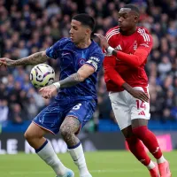 Chelsea e Forest empatam a uma bola num jogo frenético; Neto e Félix entraram pelos Blues