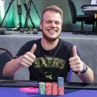 Julio Steffen lidera classificados ao Dia 3 do Main Event do BSOP Natal