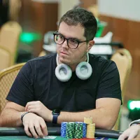 Brunno Botteon salta para a sétima colocação no ranking do poker online